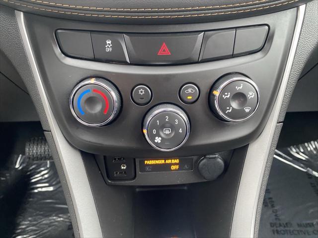 used 2022 Chevrolet Trax car, priced at $18,999