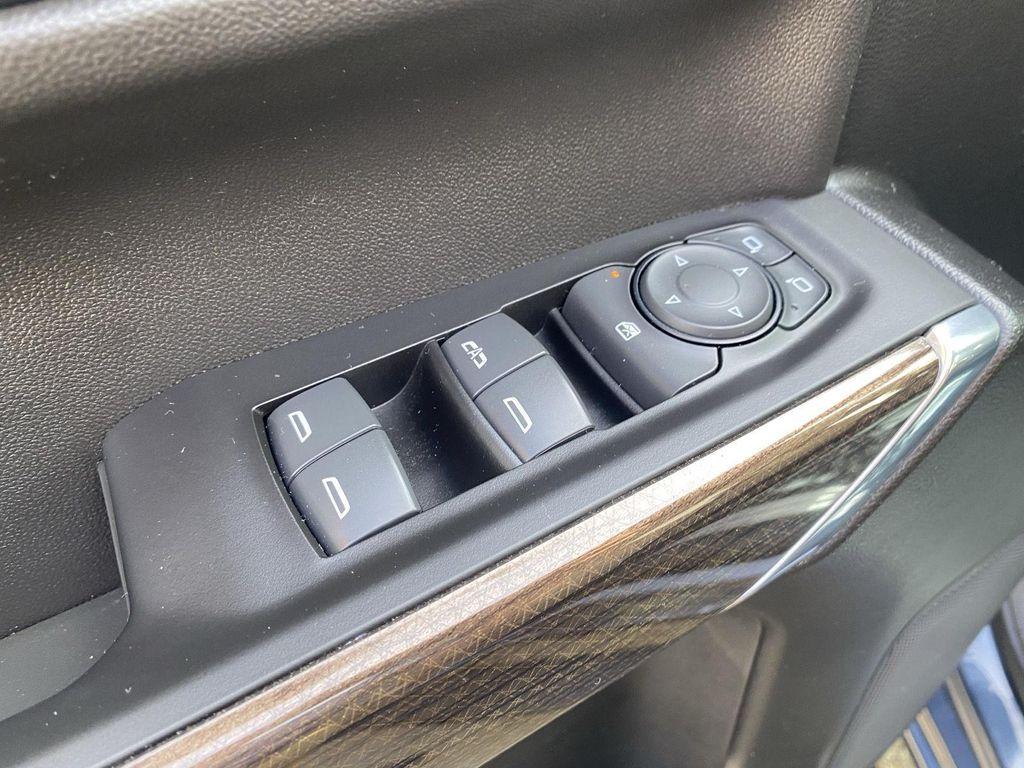 used 2022 Chevrolet Silverado 1500 car, priced at $37,999