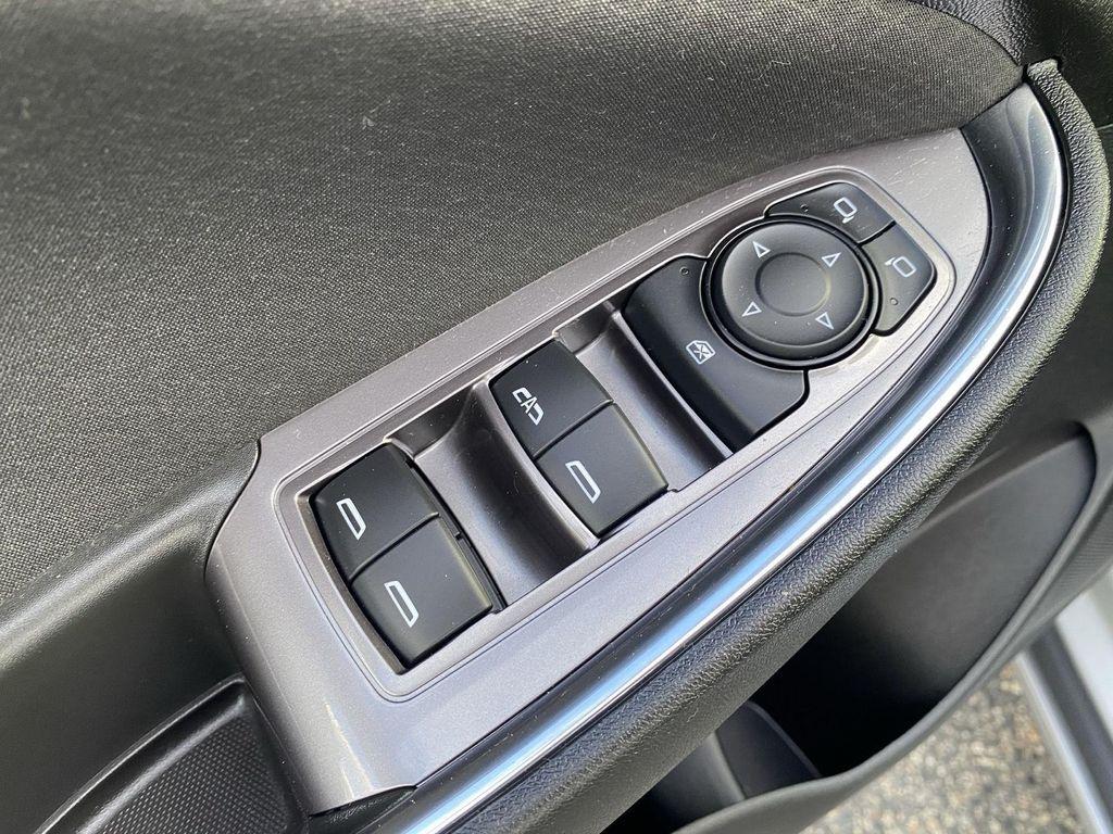 used 2018 Chevrolet Malibu car, priced at $14,999