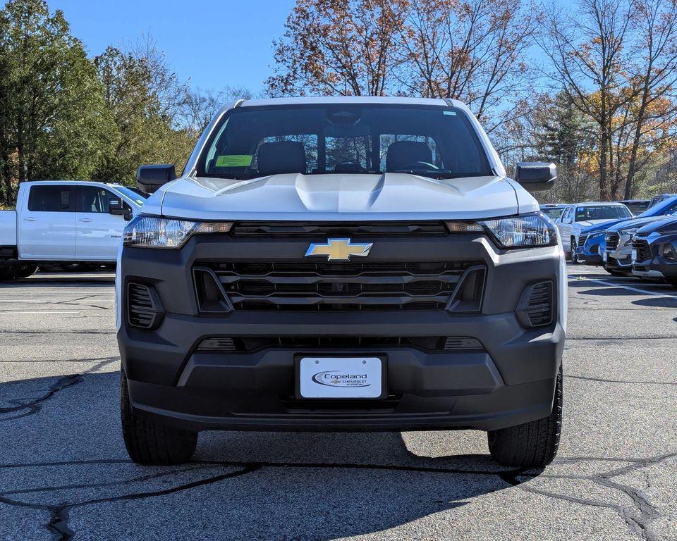 new 2025 Chevrolet Colorado car, priced at $32,690