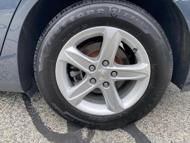 used 2020 Chevrolet Malibu car, priced at $15,999