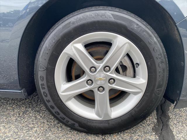 used 2020 Chevrolet Malibu car, priced at $15,999