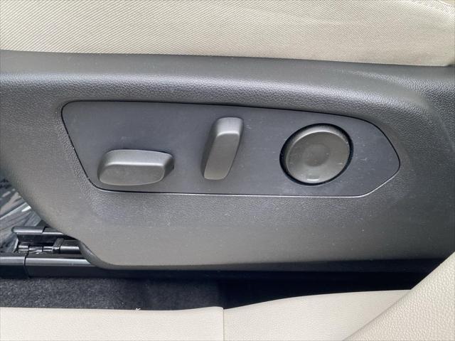 used 2021 Buick Envision car, priced at $28,999