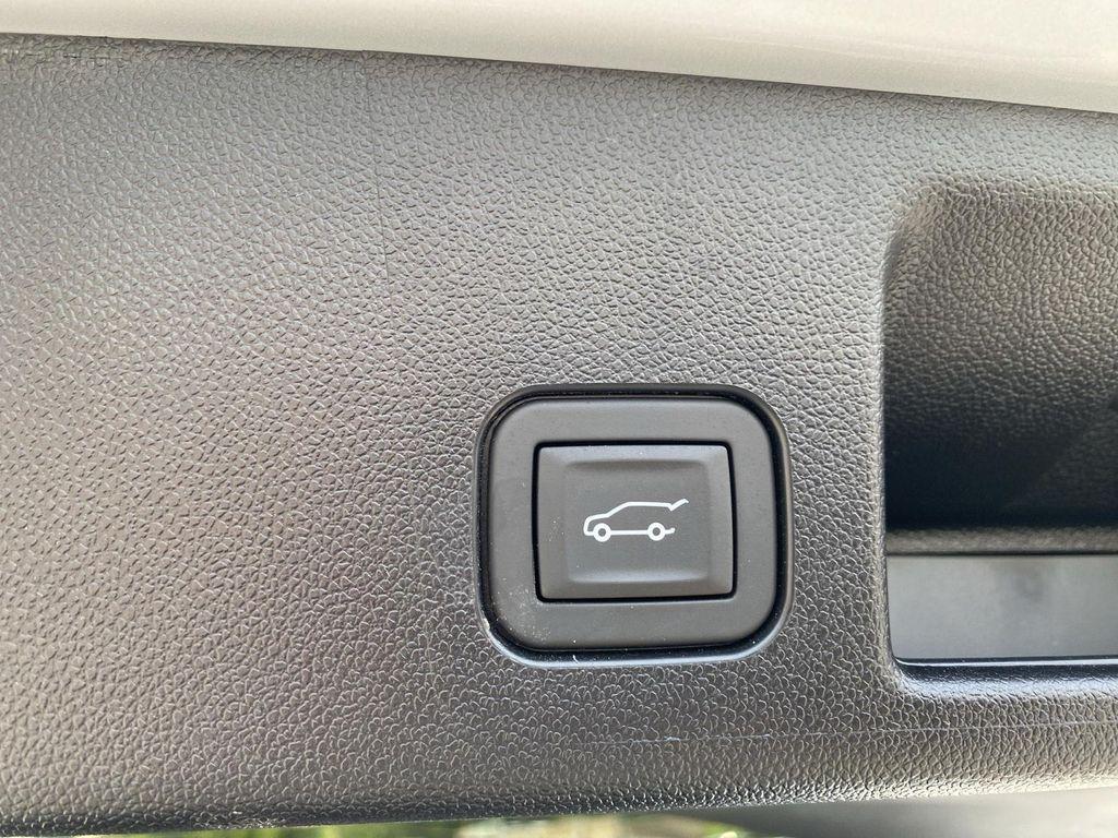 used 2025 Chevrolet Equinox EV car, priced at $29,999