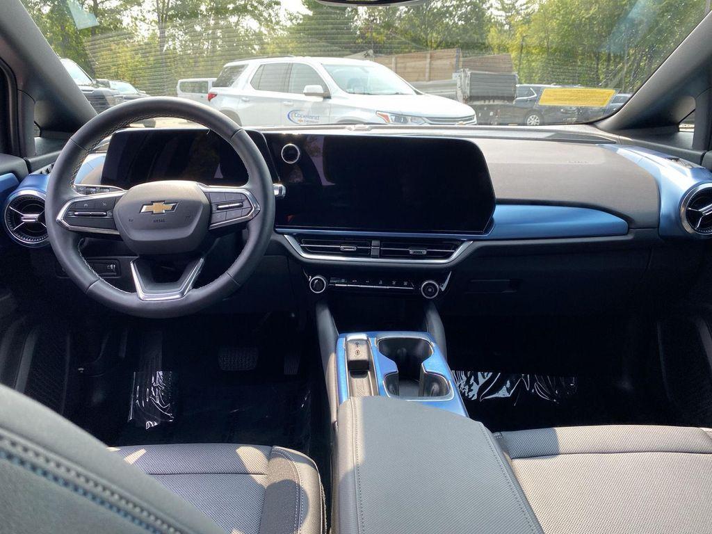 used 2025 Chevrolet Equinox EV car, priced at $29,999