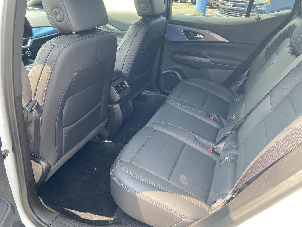 used 2025 Chevrolet Equinox EV car, priced at $29,999