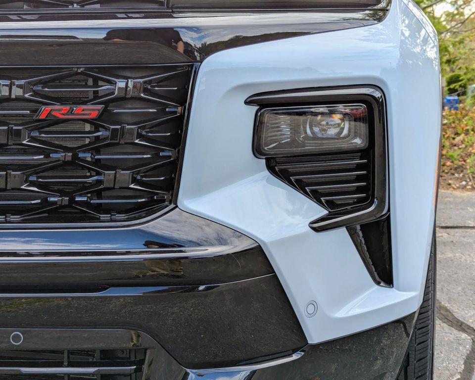 new 2026 Chevrolet Traverse car, priced at $59,290