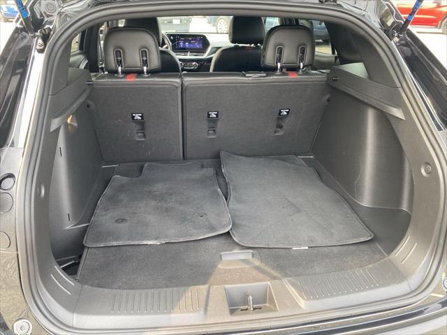 used 2024 Chevrolet Trax car, priced at $22,999