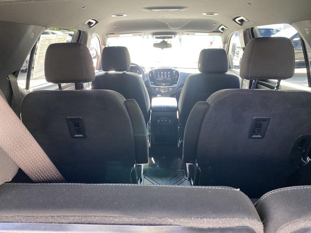 used 2023 Chevrolet Traverse car, priced at $31,999