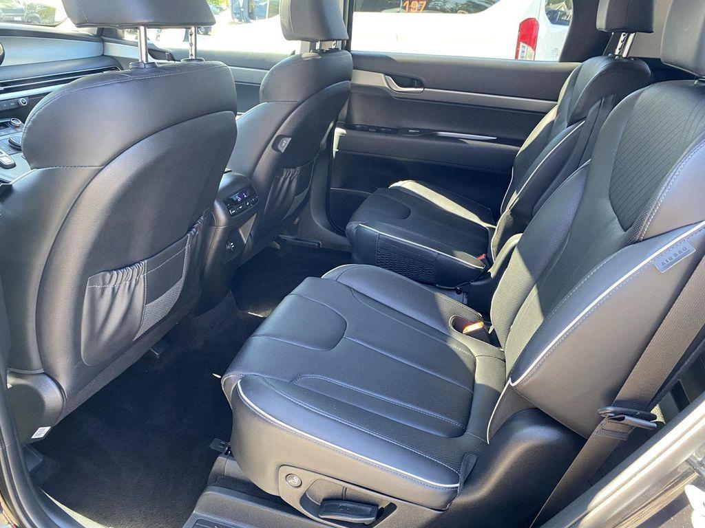 used 2023 Hyundai Palisade car, priced at $35,999