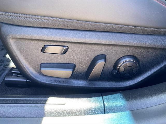 used 2025 Genesis G70 car, priced at $52,999