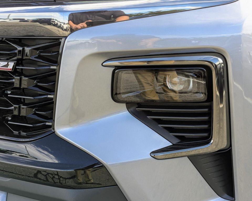 new 2026 Chevrolet Traverse car, priced at $51,295