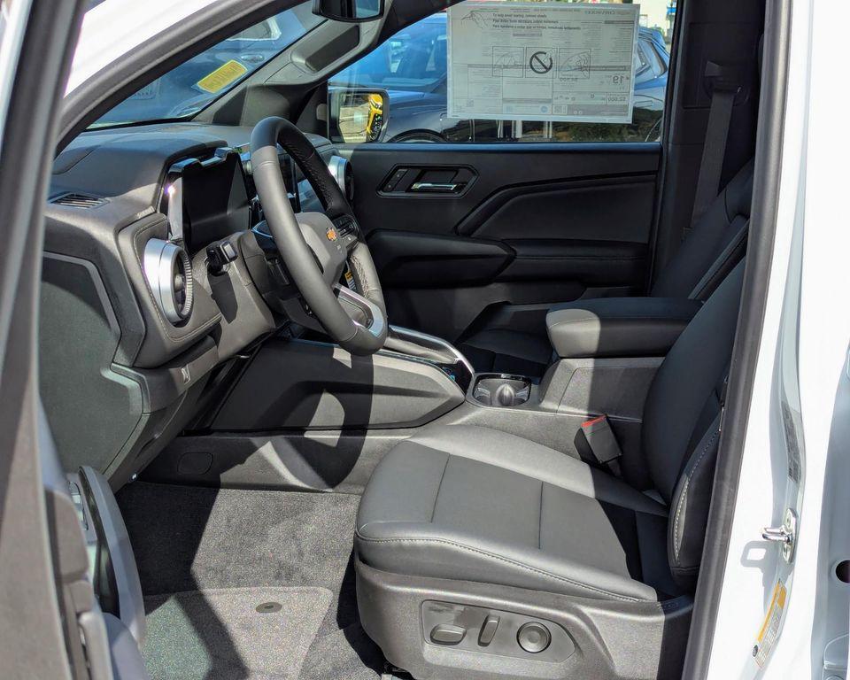 new 2026 Chevrolet Colorado car, priced at $45,060