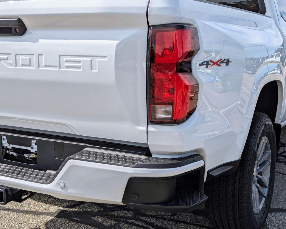 new 2026 Chevrolet Colorado car, priced at $45,060