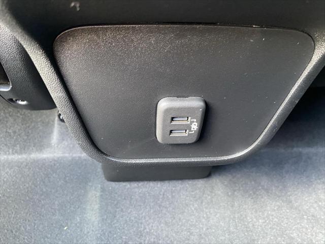 used 2020 Chevrolet Equinox car, priced at $22,999