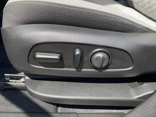 used 2020 Chevrolet Equinox car, priced at $22,999