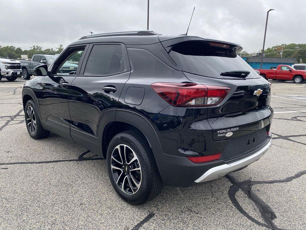 used 2024 Chevrolet TrailBlazer car, priced at $24,999