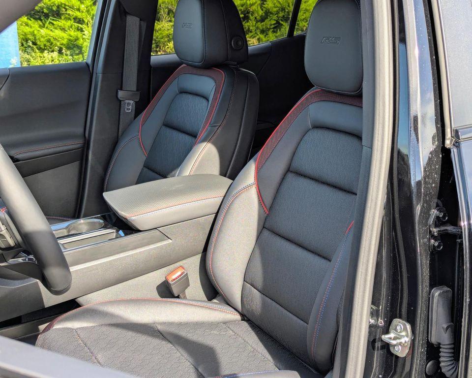 new 2026 Chevrolet Equinox car, priced at $39,105