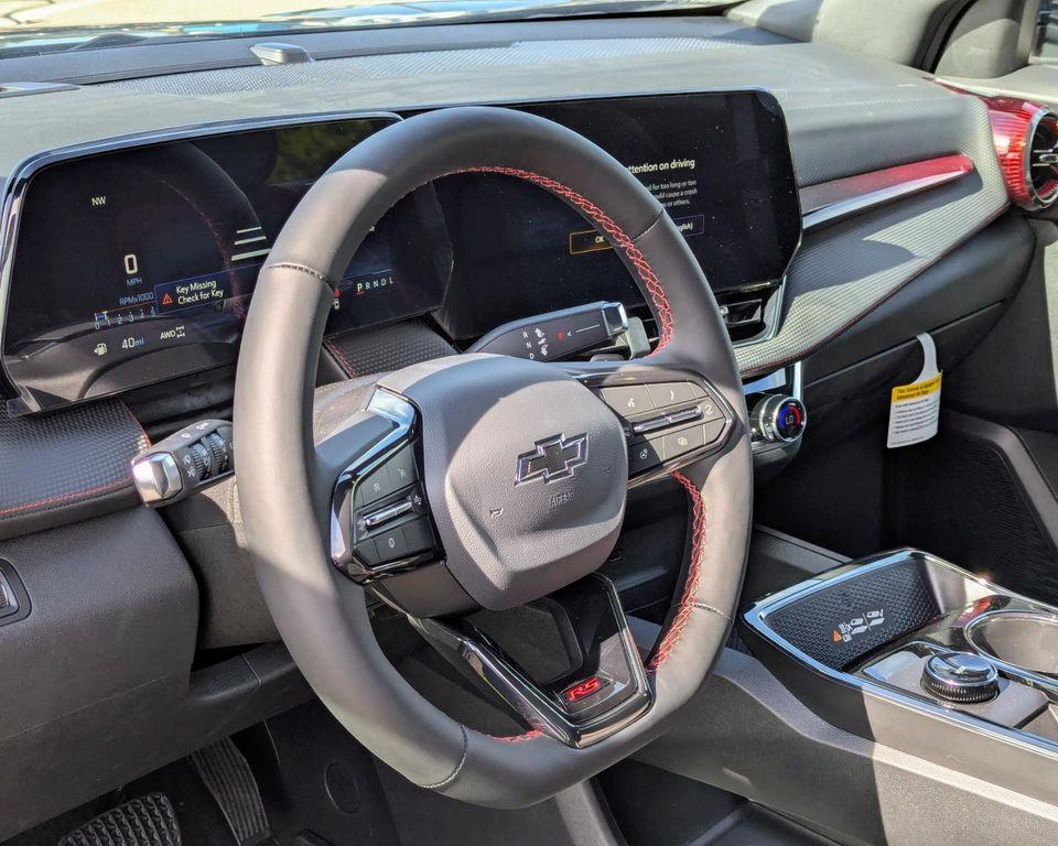 new 2026 Chevrolet Equinox car, priced at $39,105