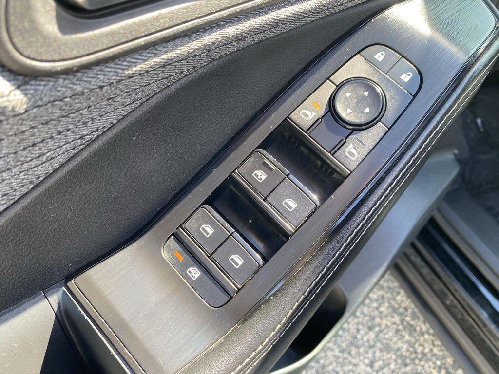 used 2023 Nissan Rogue car, priced at $22,999