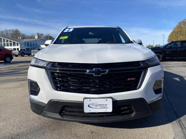 used 2023 Chevrolet Traverse car, priced at $33,999