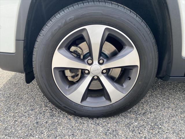used 2021 Jeep Cherokee car, priced at $22,999