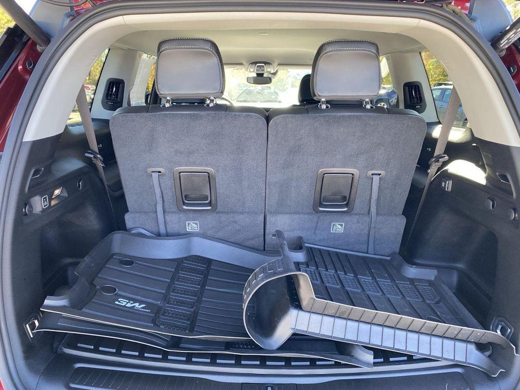 used 2023 Jeep Grand Cherokee L car, priced at $33,999