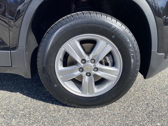 used 2022 Chevrolet Trax car, priced at $19,999