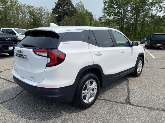used 2024 GMC Terrain car, priced at $26,999