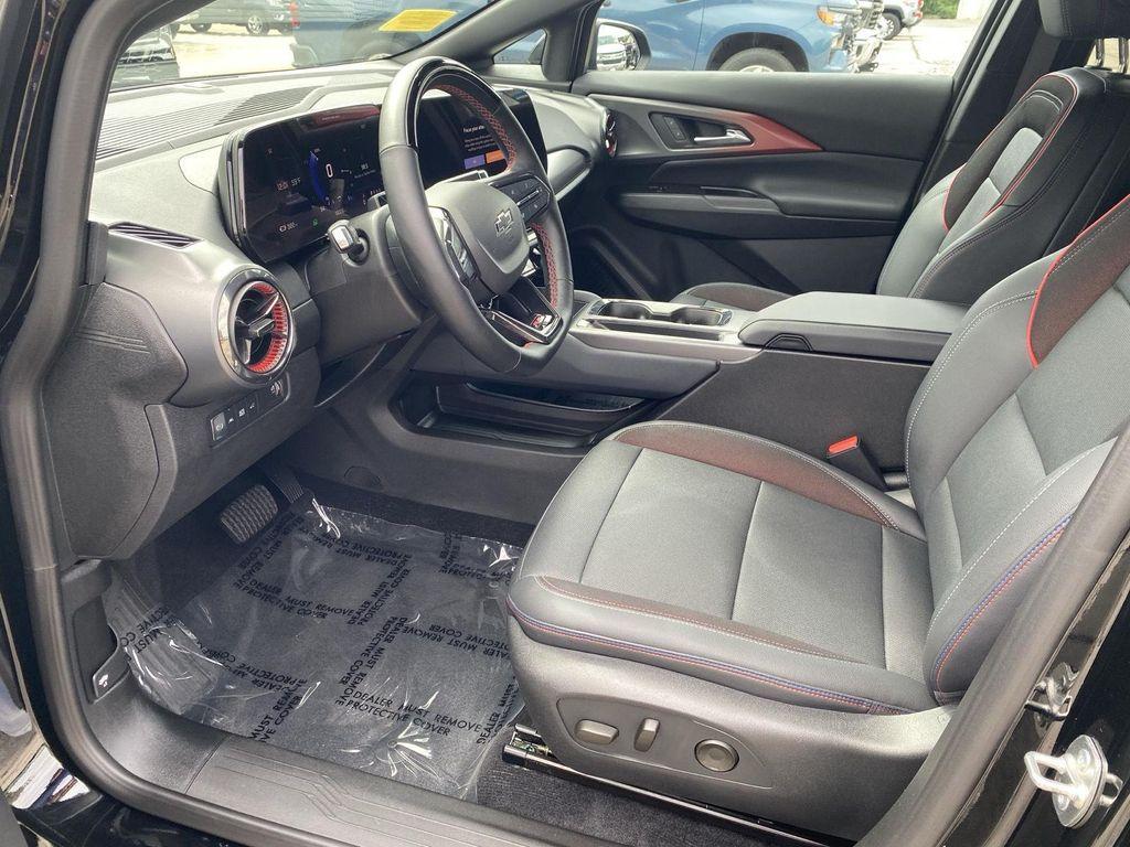 used 2024 Chevrolet Equinox EV car, priced at $29,999