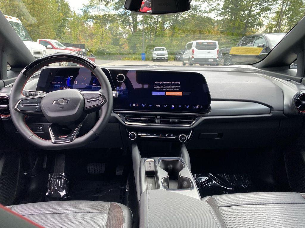 used 2024 Chevrolet Equinox EV car, priced at $29,999