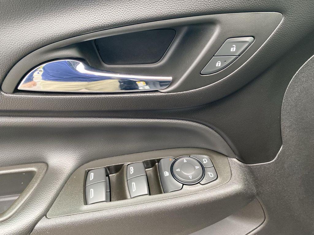 used 2024 Chevrolet Equinox car, priced at $24,499