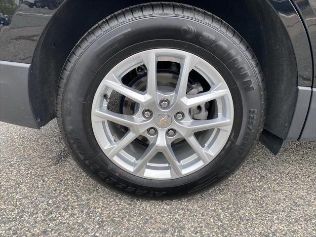 used 2024 Chevrolet Equinox car, priced at $25,999