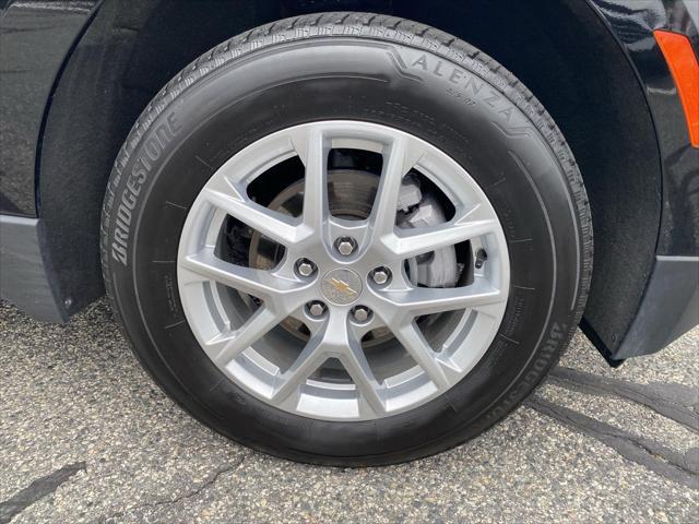 used 2024 Chevrolet Equinox car, priced at $25,999