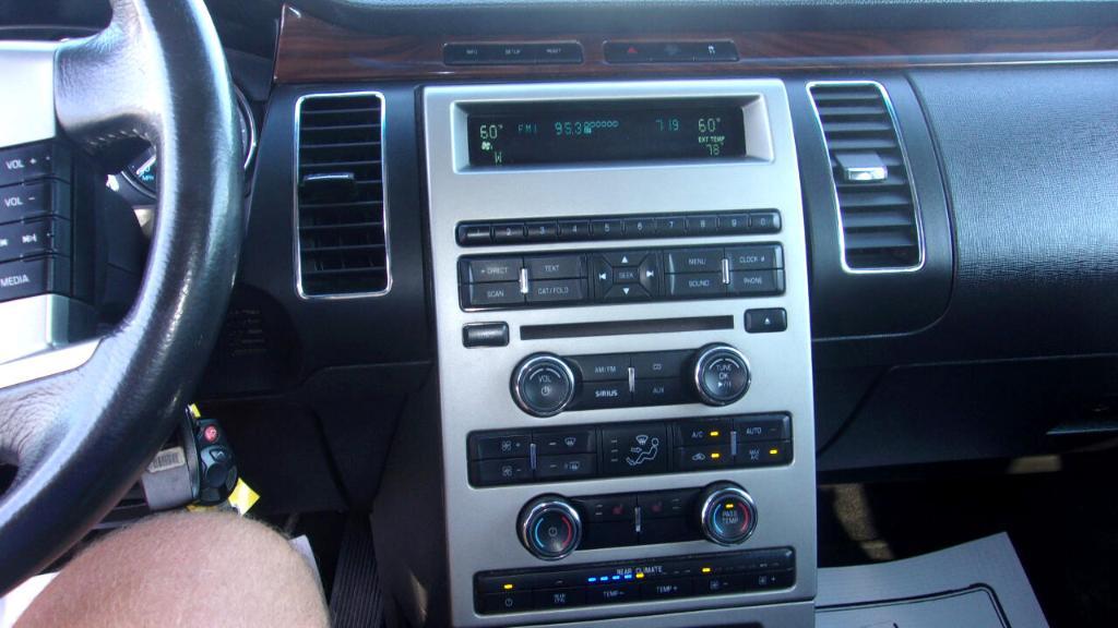 used 2009 Ford Flex car, priced at $5,995