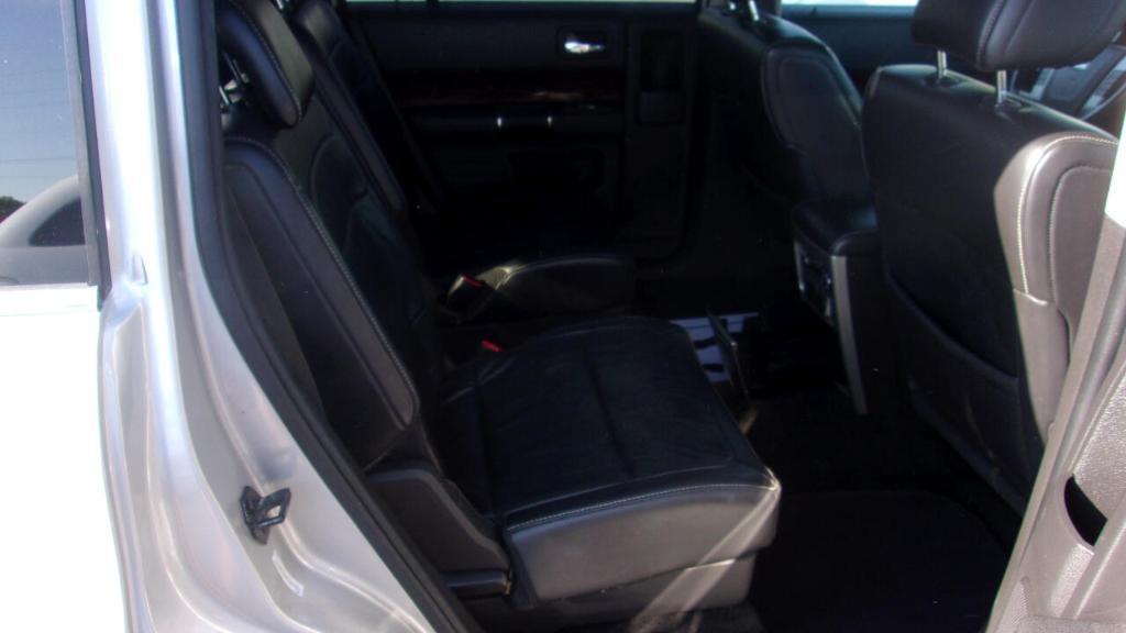 used 2009 Ford Flex car, priced at $5,995