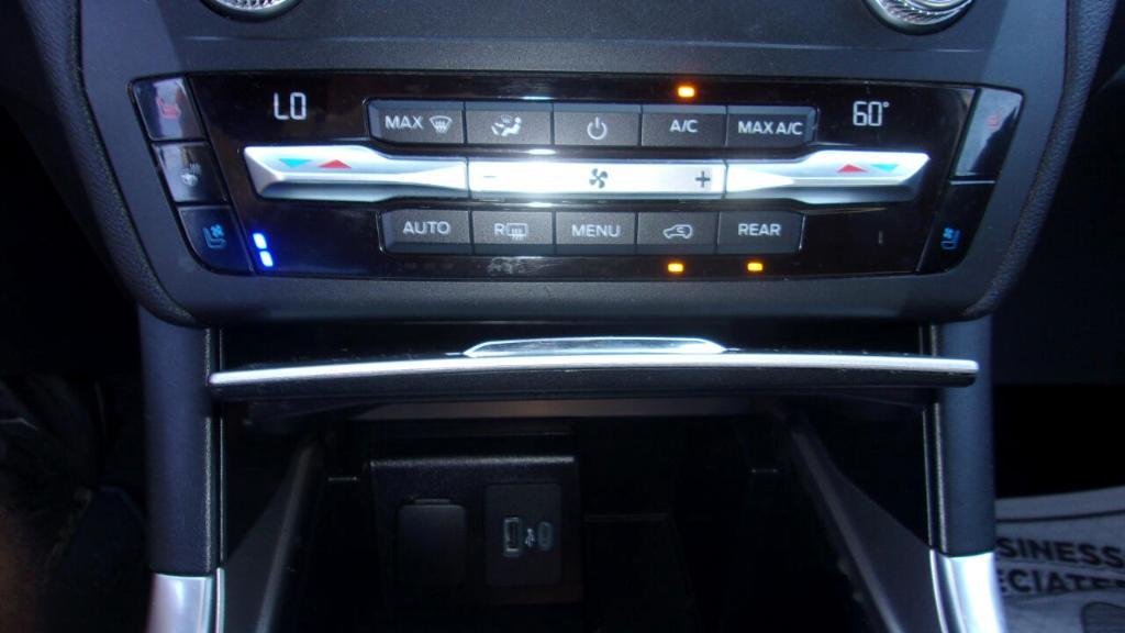 used 2020 Ford Explorer car, priced at $27,995