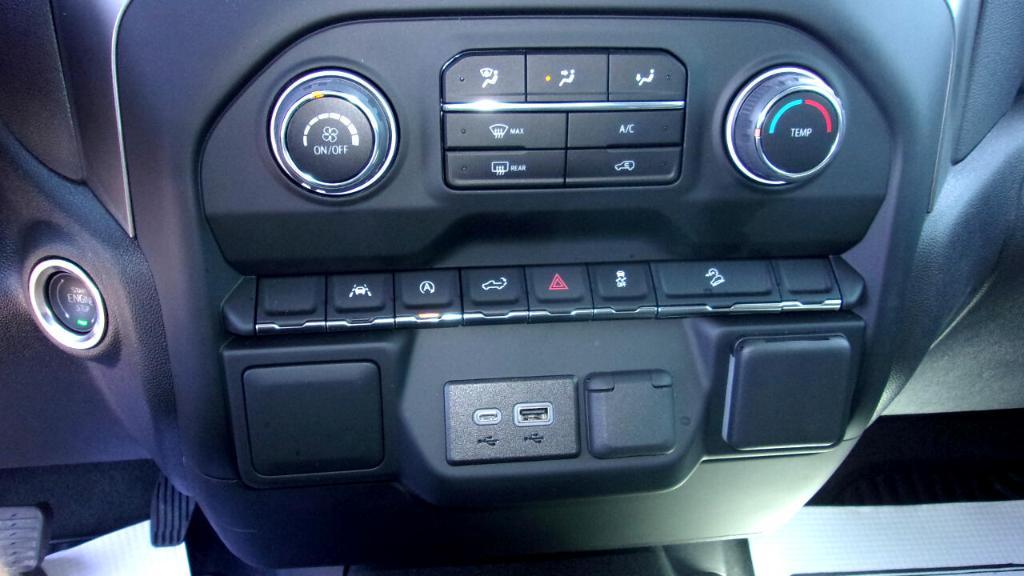 used 2024 Chevrolet Silverado 1500 car, priced at $47,995
