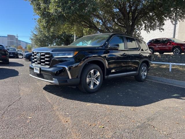 new 2025 Honda Pilot car, priced at $44,895