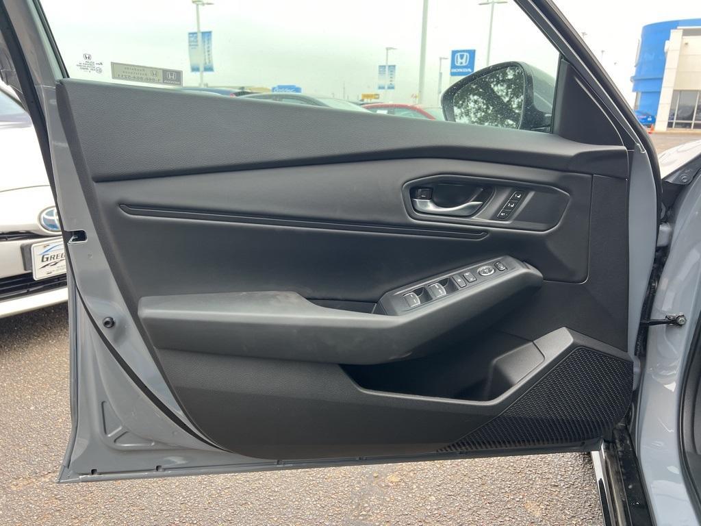 new 2025 Honda Accord Hybrid car, priced at $36,590