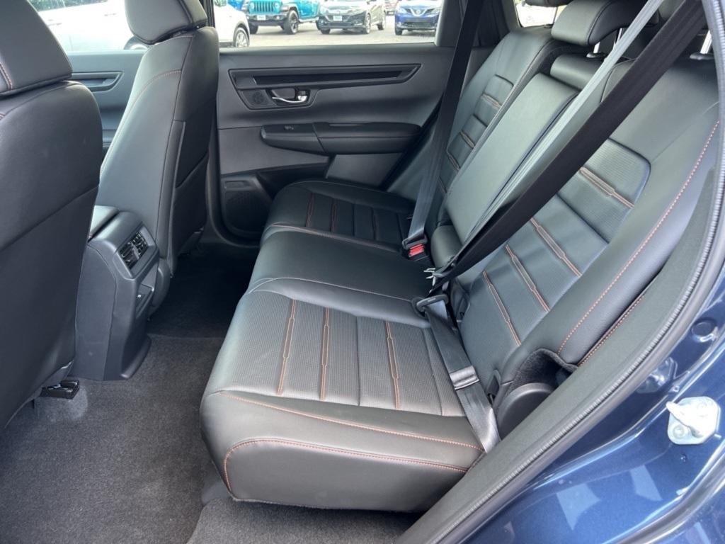 new 2026 Honda CR-V Hybrid car, priced at $40,175