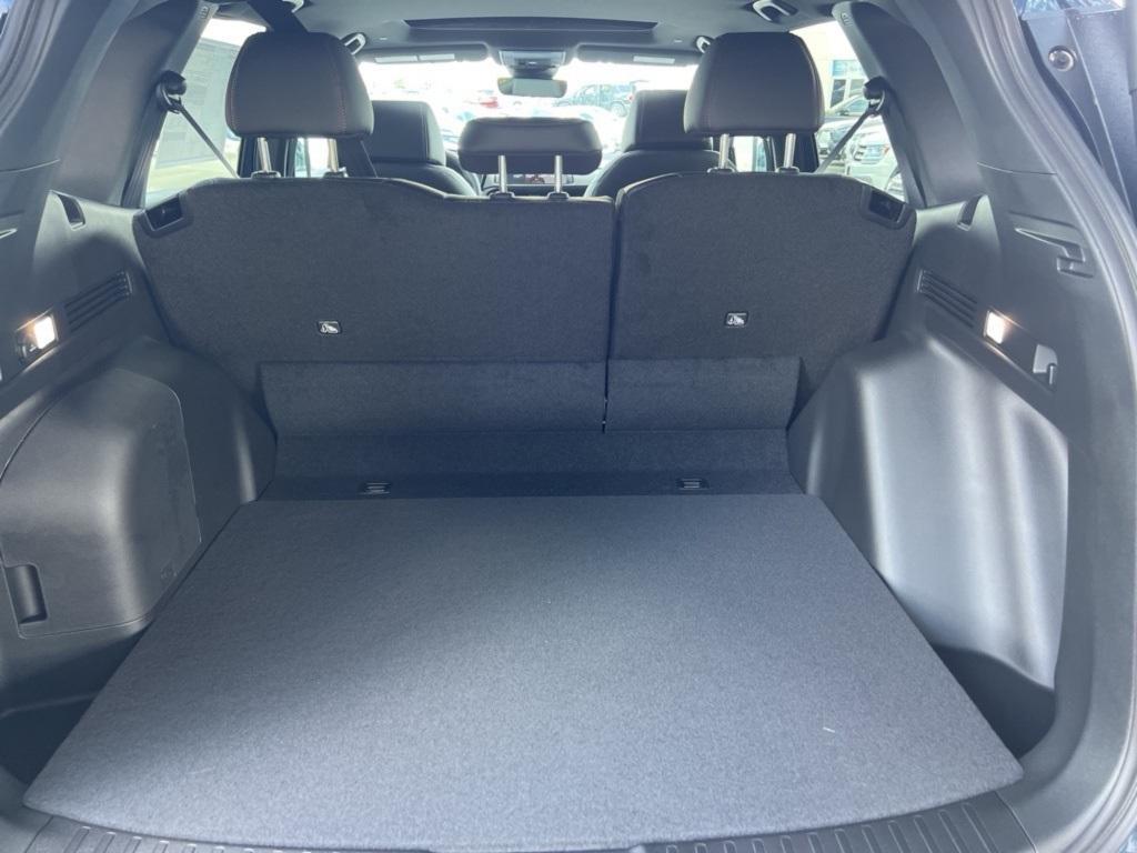 new 2026 Honda CR-V Hybrid car, priced at $40,175