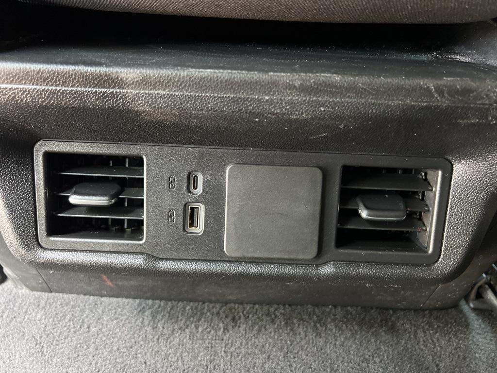 used 2024 Chevrolet Silverado 1500 car, priced at $33,995