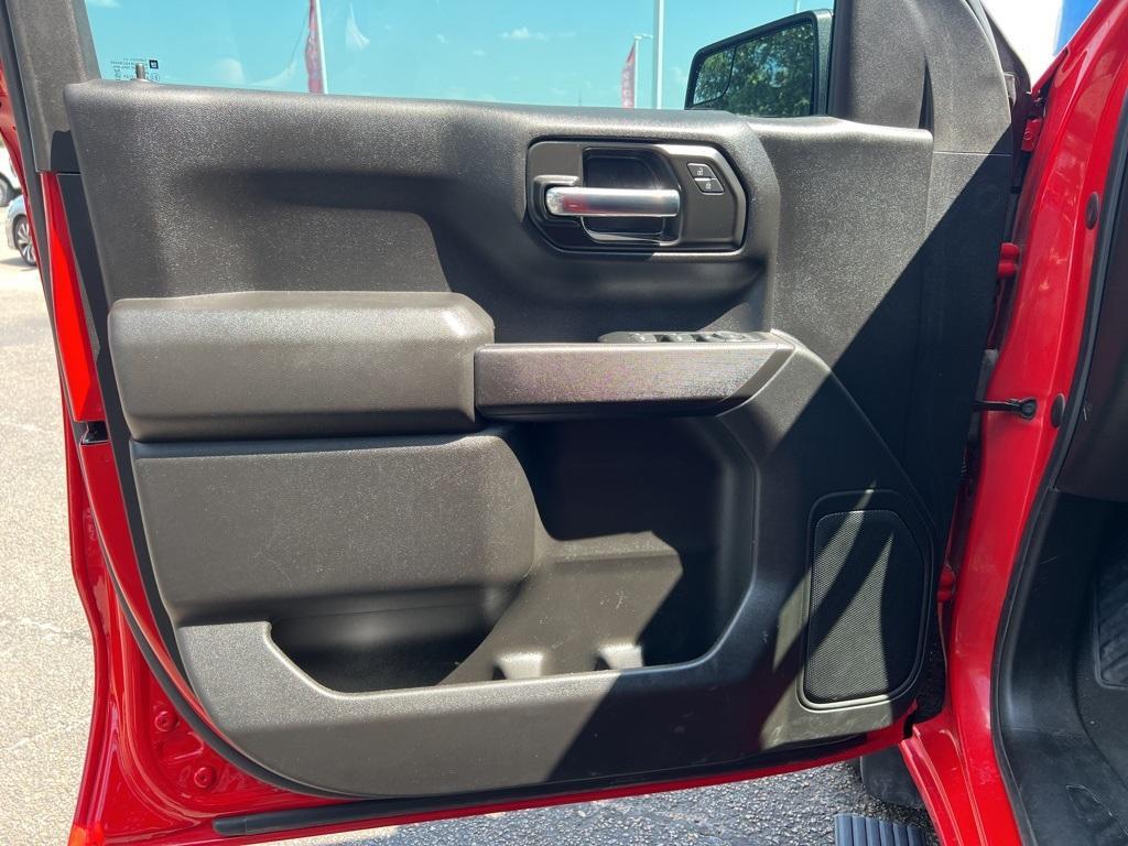 used 2024 Chevrolet Silverado 1500 car, priced at $33,995