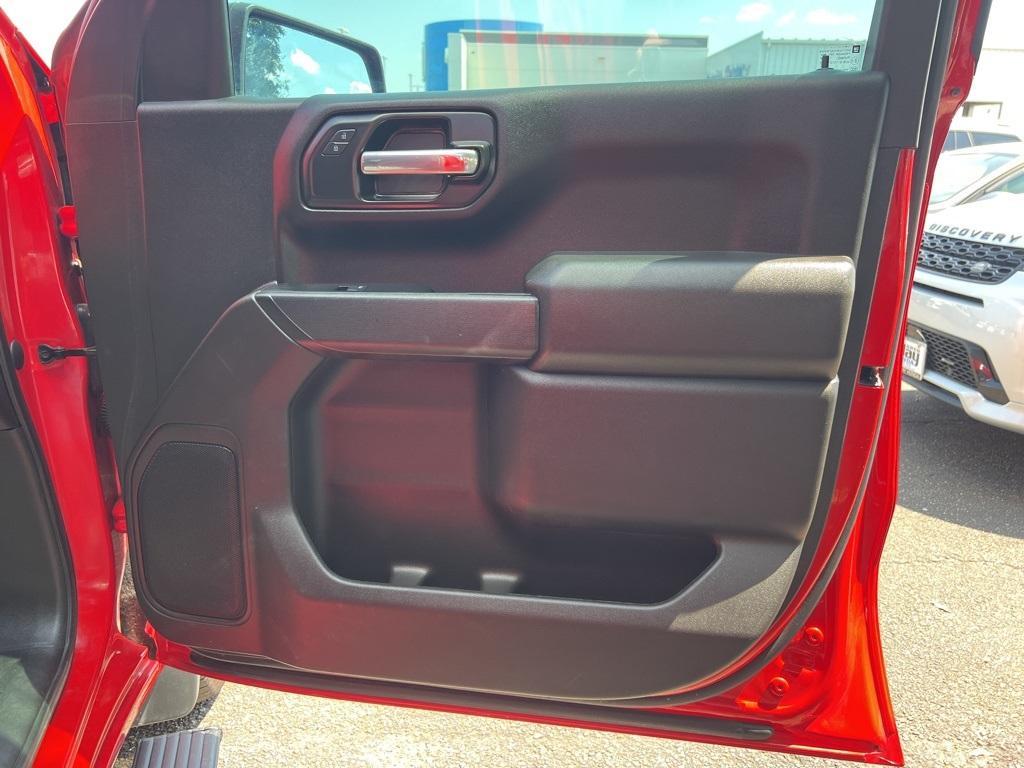 used 2024 Chevrolet Silverado 1500 car, priced at $33,995