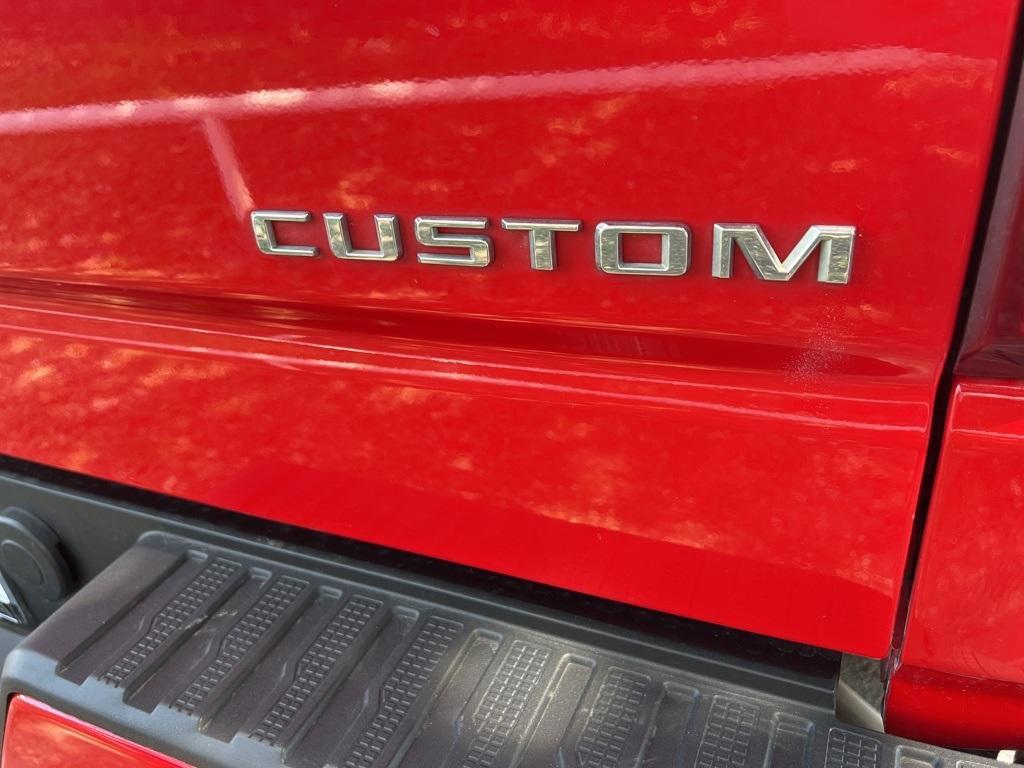 used 2024 Chevrolet Silverado 1500 car, priced at $33,995