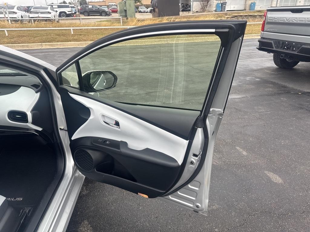 used 2017 Toyota Prius car, priced at $19,258