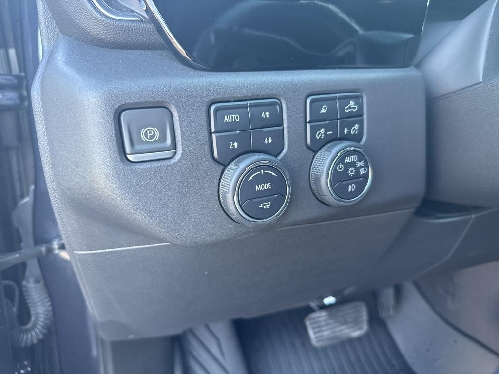used 2024 Chevrolet Silverado 1500 car, priced at $55,994