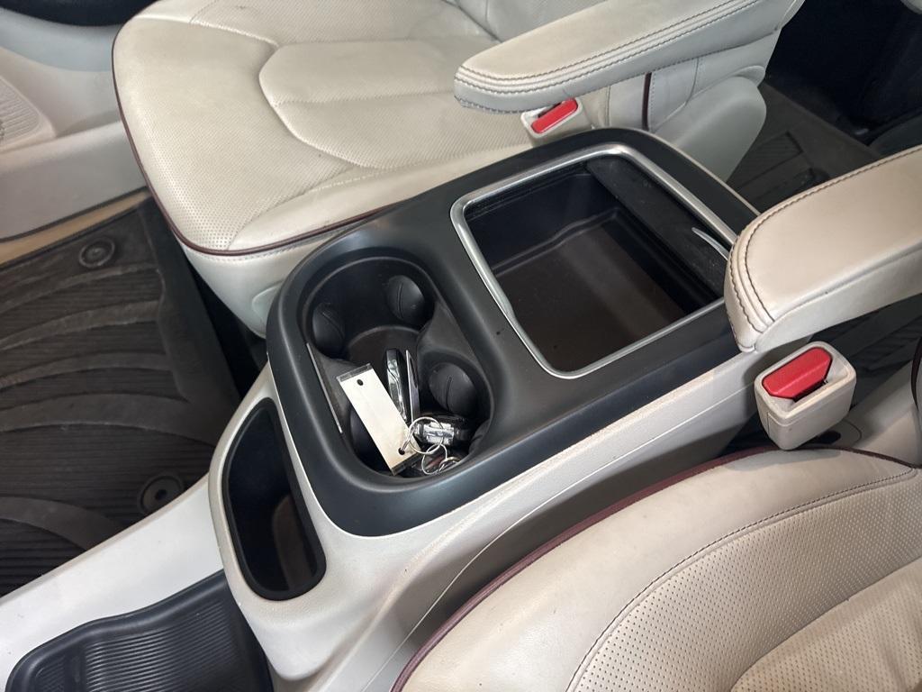 used 2017 Chrysler Pacifica car, priced at $16,887