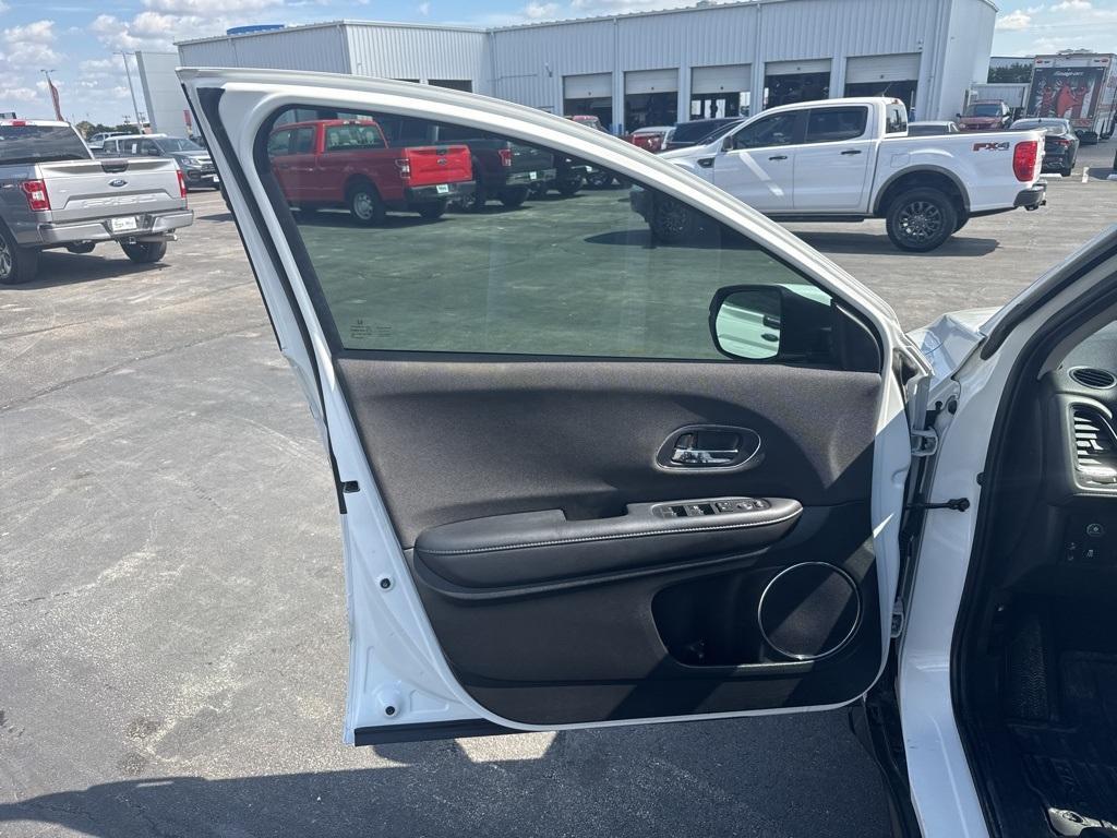 used 2021 Honda HR-V car